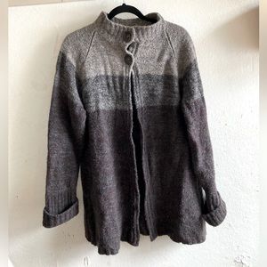 Harley of Scotland wool sweater/cardigan